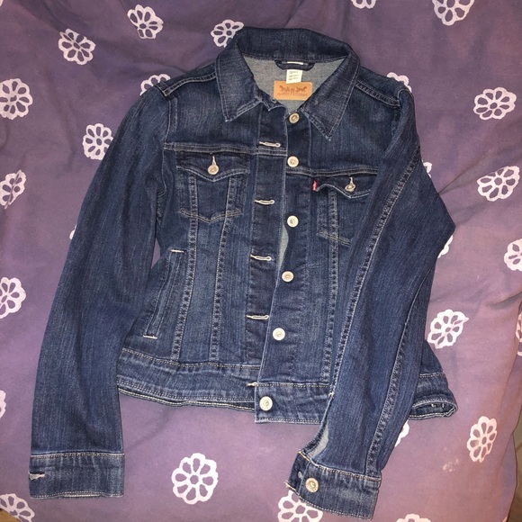 Levi's Jackets & Blazers - Levi’s Jean Jacket
